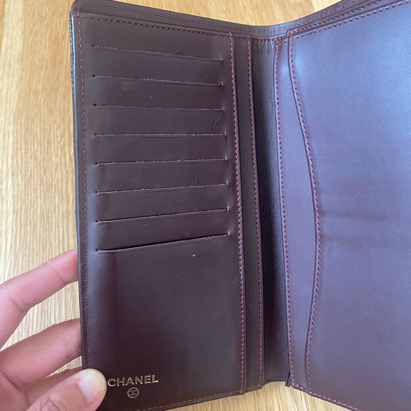 Authentic Chanel Quilted Caviar Bifold Wallet - Picture 7 of 8